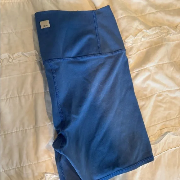 Vuori Washed Studio Shorts - Picture 2 of 4